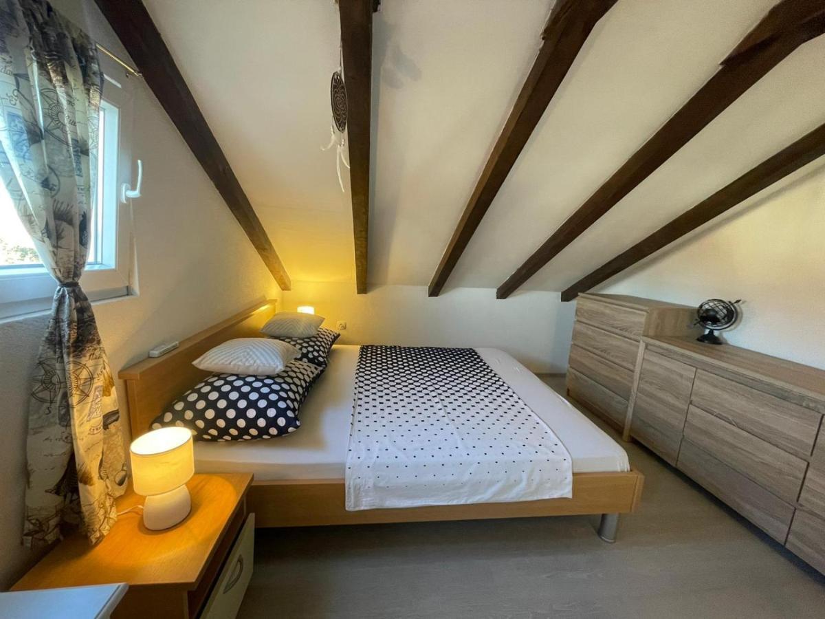 Dona Apartment