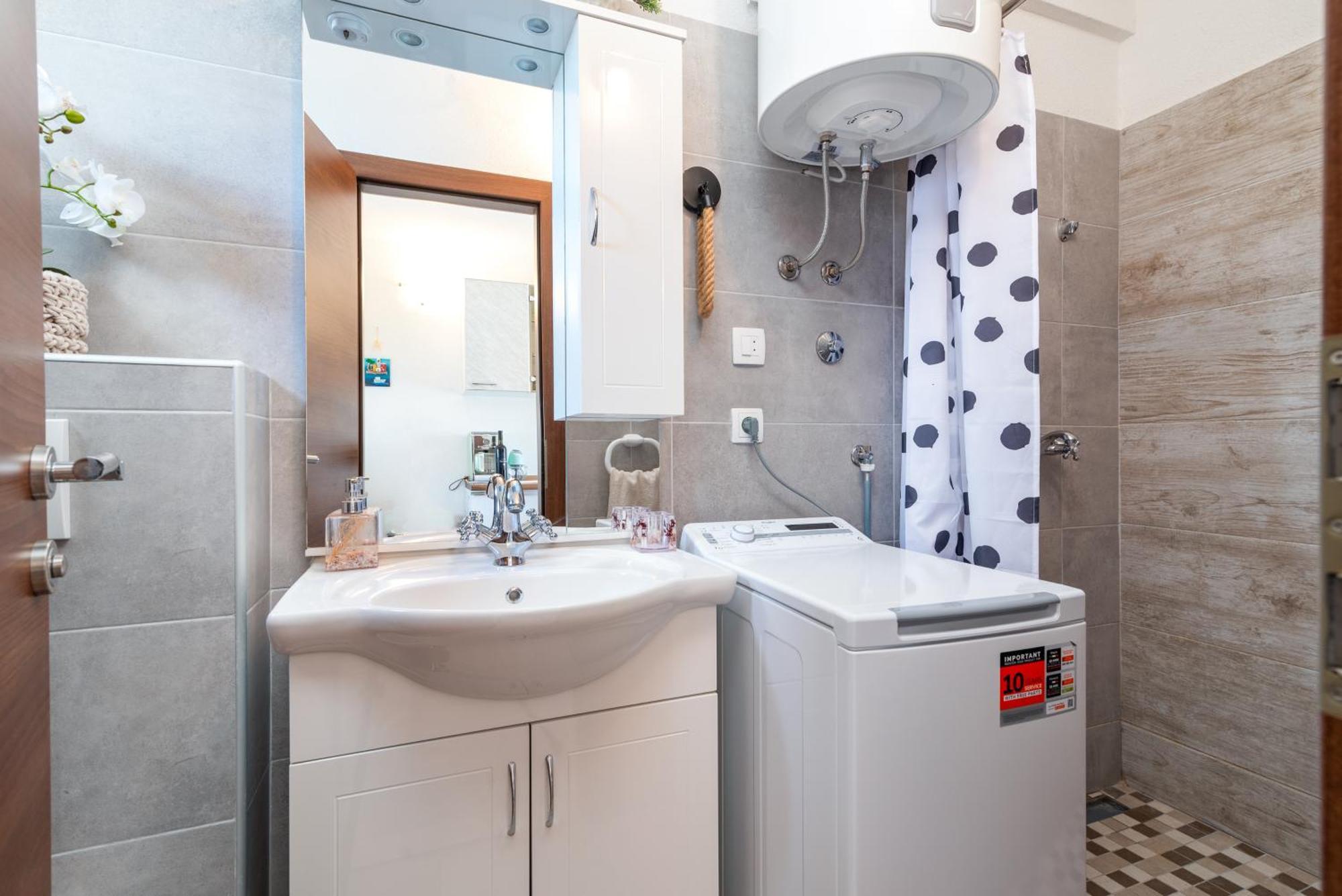 Apartman Dona *